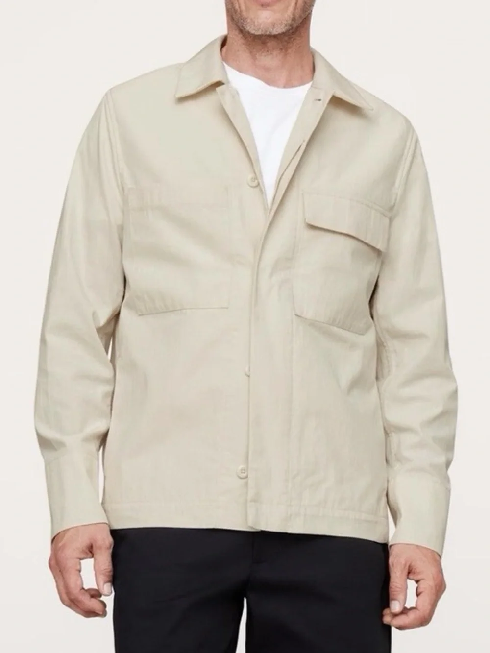 Banana Republic Water Resistant Shirt Jacket in Cream Size S